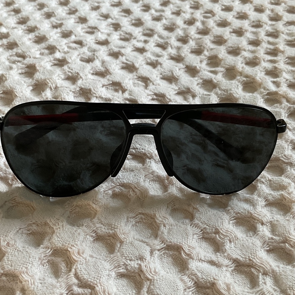 Prada Black Sunglasses with Red Temple Tips - Picture 2 of 5